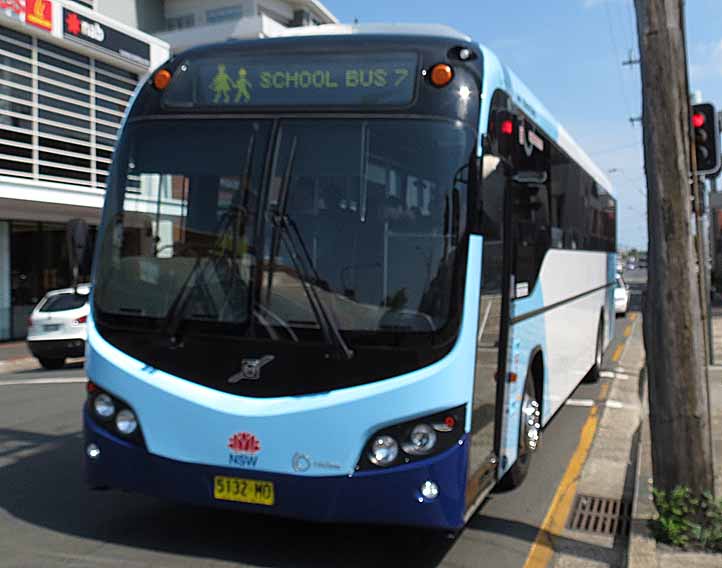 Premier Illawarra Volvo B9R Custom SB50 5132MO